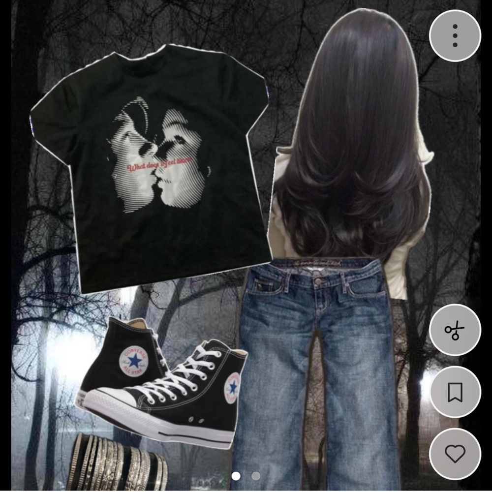Graphic tee